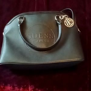 Large size (Guess Log Angeles)  handbag with extended strap, brand new.